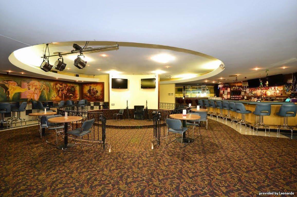 Best Western Canoga Park Motor Inn Los Ángeles Exterior foto